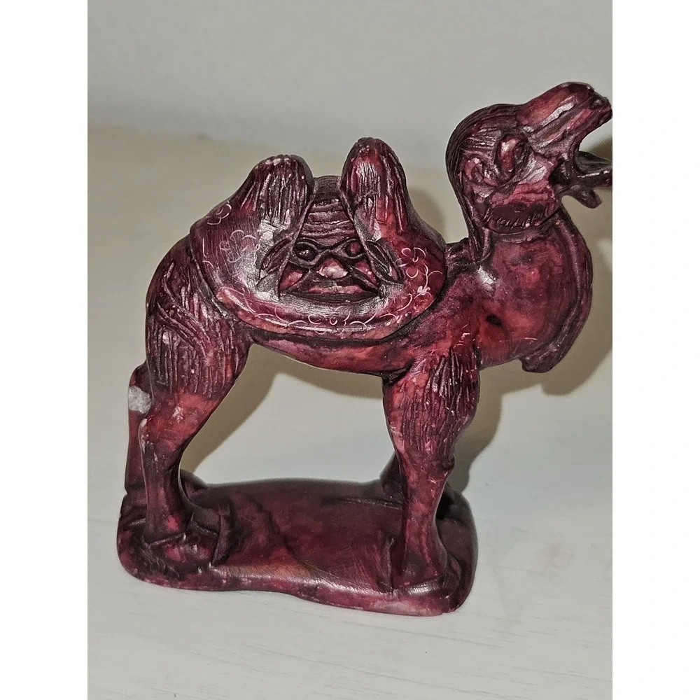 Carved Camel Unknown Material  3in L ‎ 3in W